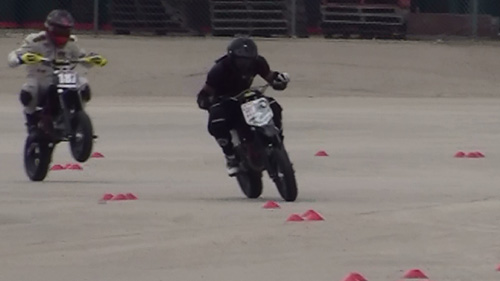 Chasing down a Daytona motard0